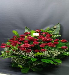 50-li-kirmizi-gul-buketi-naturel.jpg